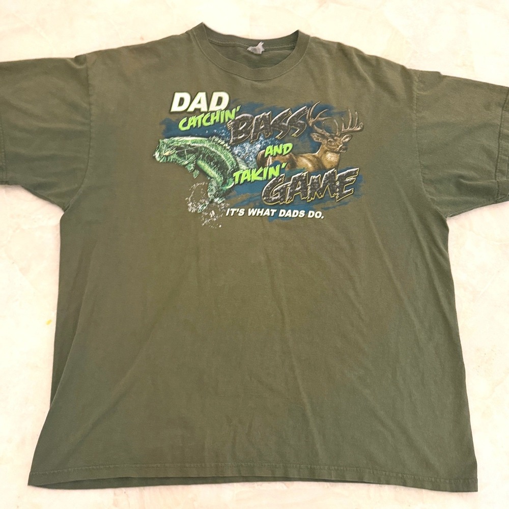 Vintage Y2K Dad Catchin Bass Takin Game Hunting Fishing T-Shirt Jerzees HiDensi